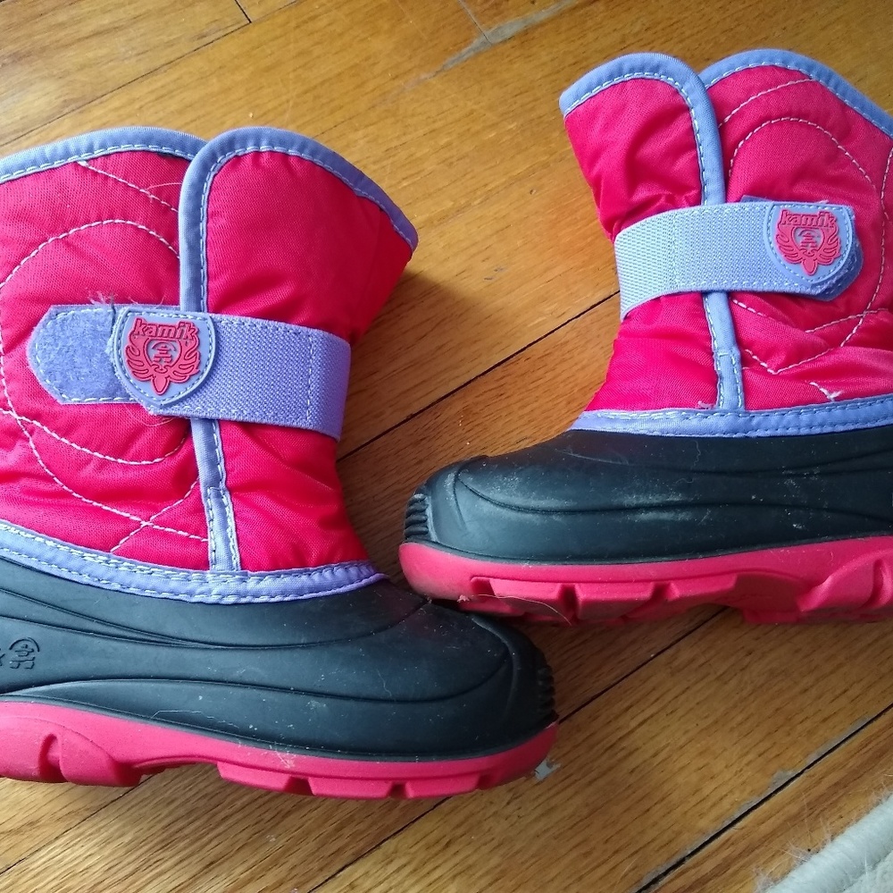 Kamik girls snow boots